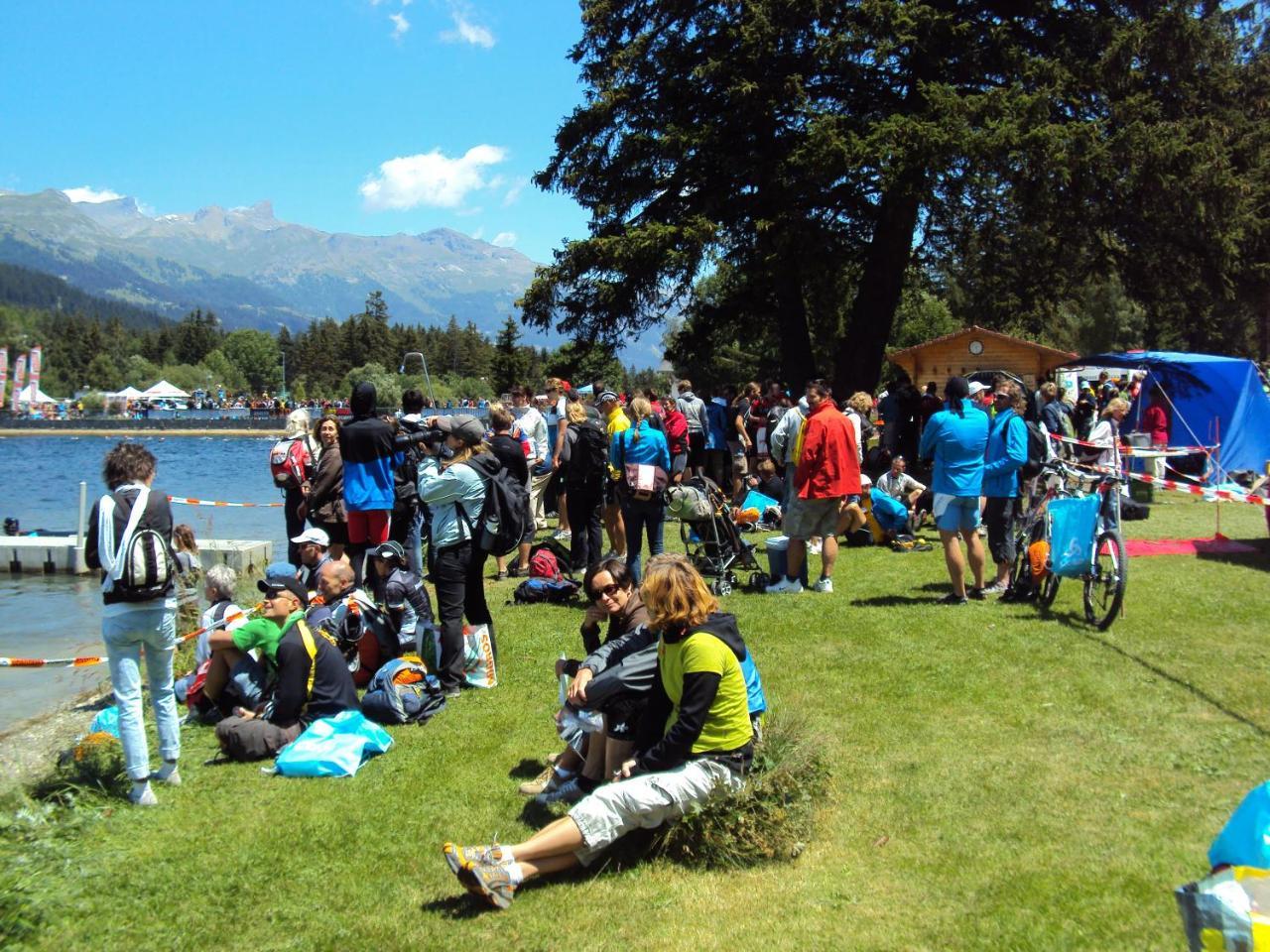 Hostel Dortoir Moubra Crans-Montana Zewnętrze zdjęcie